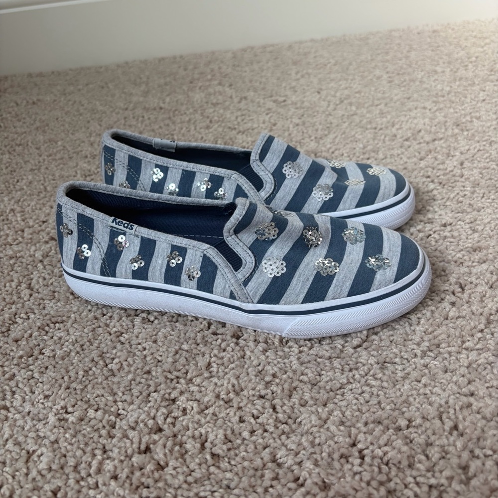 Keds Kids Navy and Gray Striped Sneakers Size 2